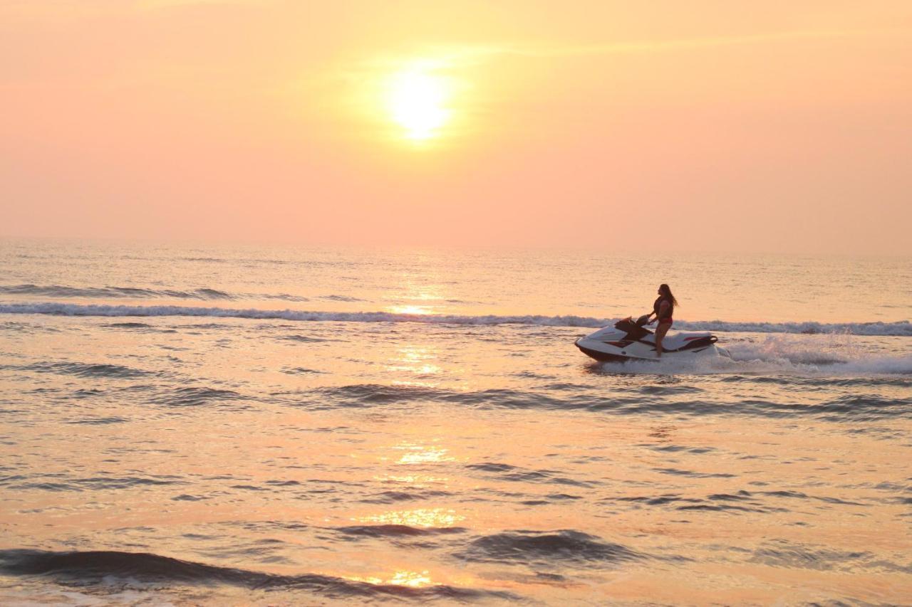 Artisan Family Hotels And Resort Collection Playa Esmeralda Playa Chachalacas Exterior photo